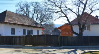 De vanzare o proprietate de 2000 m² in Chiurus, jud. Covasna