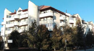 De vanzare-cu comision 0%-un apartament unicat in centrul orasului Covasna.